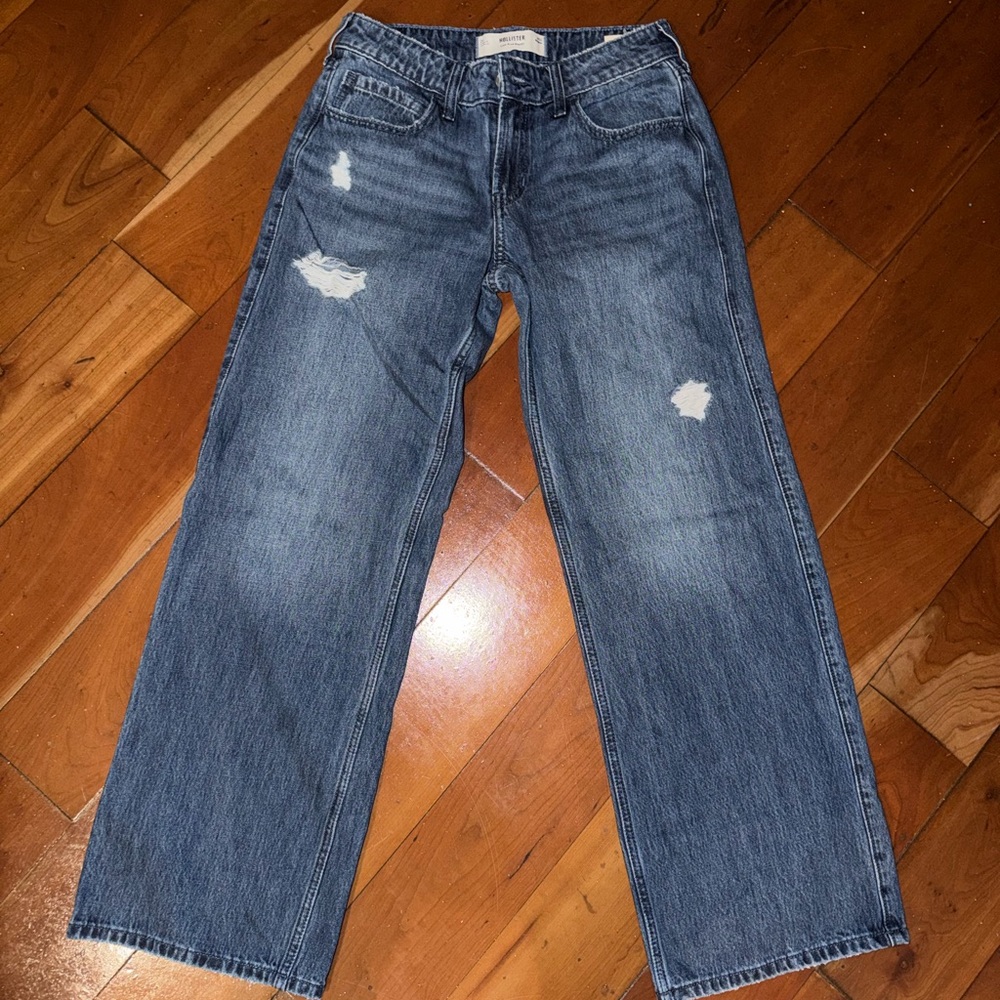 Hollister baggy low rise Jeans